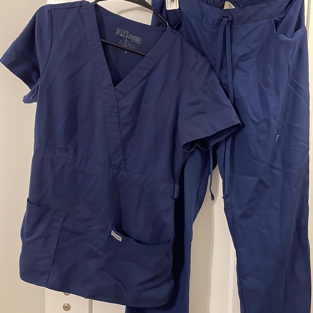 greys anatomy scrub set